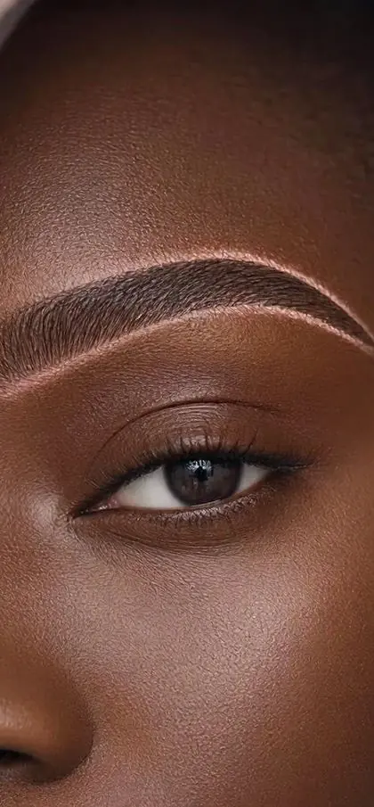 Microbladed brows